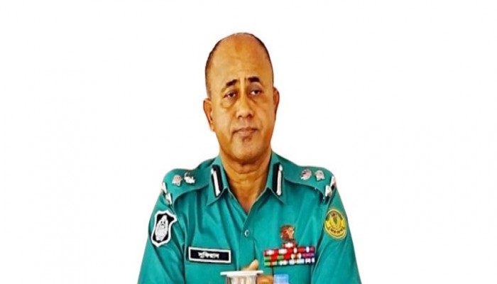 আরএমপি কমিশনারকে আদালতে হাজিরের নির্দেশ