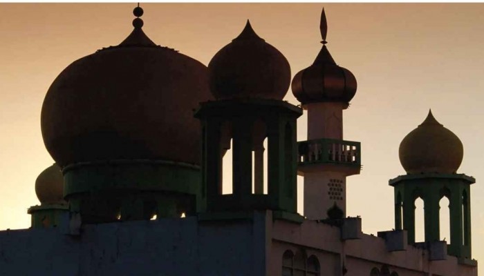 প্রতিরাতে প্রথম আসমানে এসে আল্লাহ যে ঘোষণা দেন