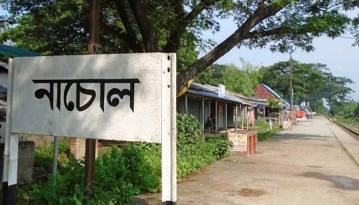 চাঁপাইনবাবগঞ্জে ট্রেনের ধাক্কায় পাওয়ার টিলারচালক নিহত