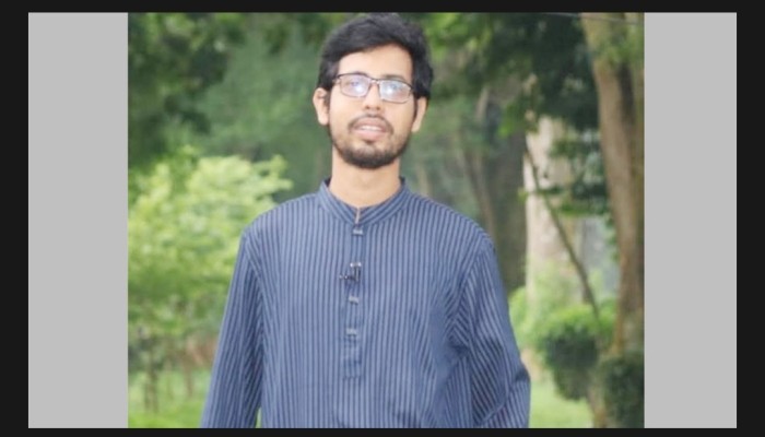 মাস্টার্সের শেষ সেমিস্টারে জিপিএ ৪ পেয়েছেন রাকসু ভিপি